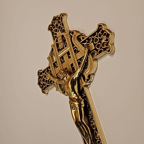 Vintage IHS Holy Cross Spiritual Crucifix - Picture 7 of 14
